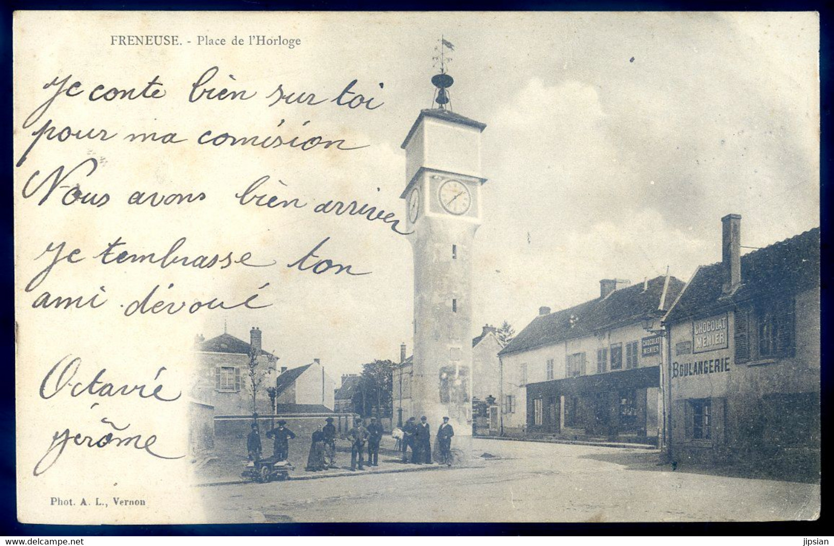 Cpa Du 78 Freneuse Place De L' Horloge   FEV22-84 - Freneuse