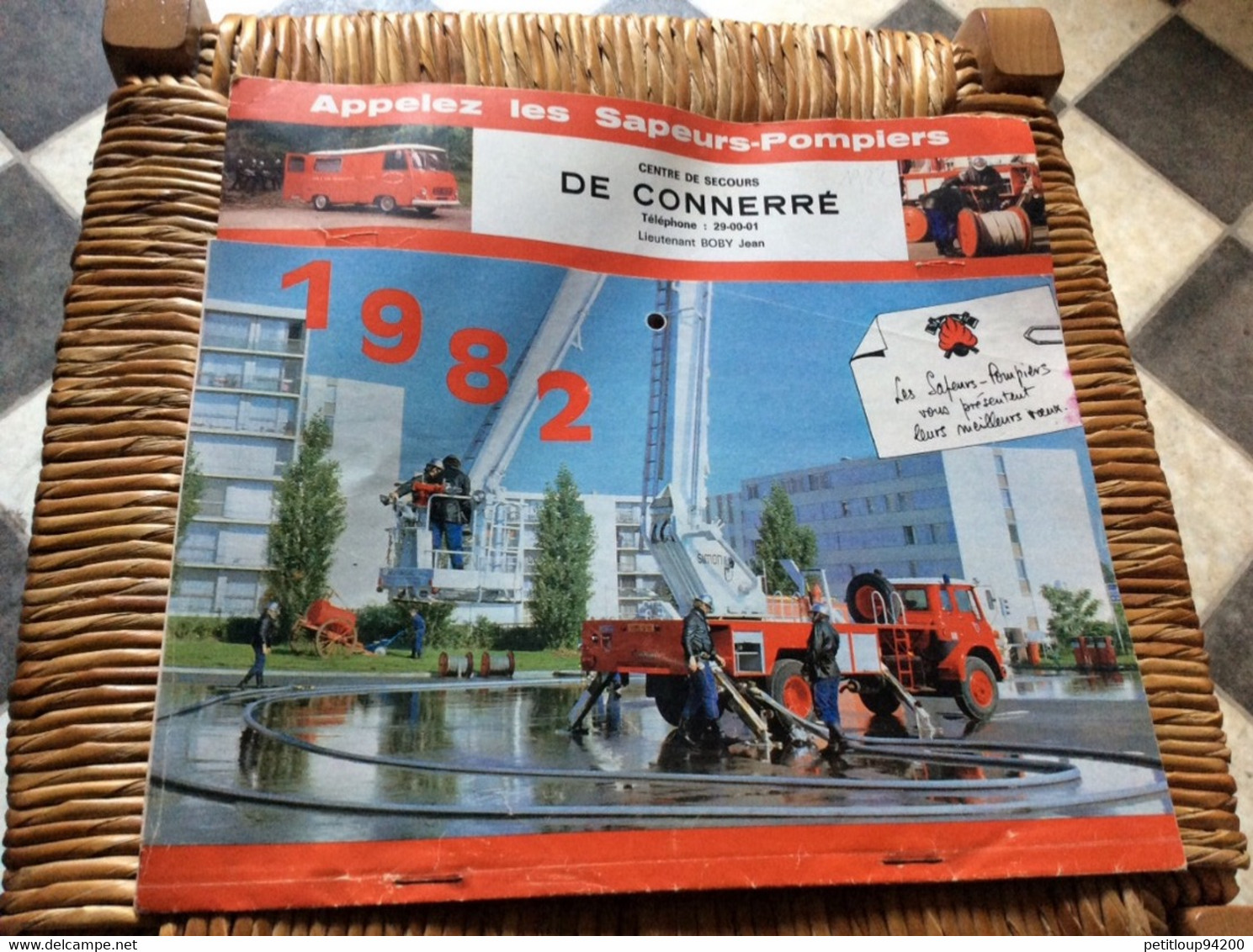 CALENDRIER-ALMANACH  Sapeurs-Pompiers  GRAND FORMAT  Ville De CONNERRE  Annee 1982 - Grand Format : 1981-90