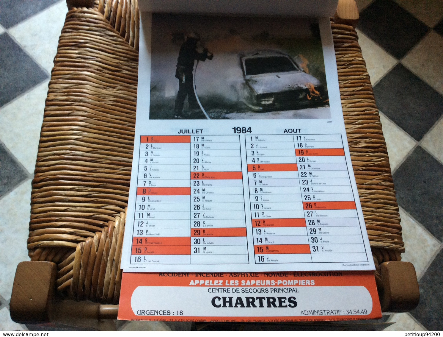 CALENDRIER-ALMANACH  Sapeurs-Pompiers  GRAND FORMAT  Ville De CHARTRES  Année 1984 - Grand Format : 1981-90