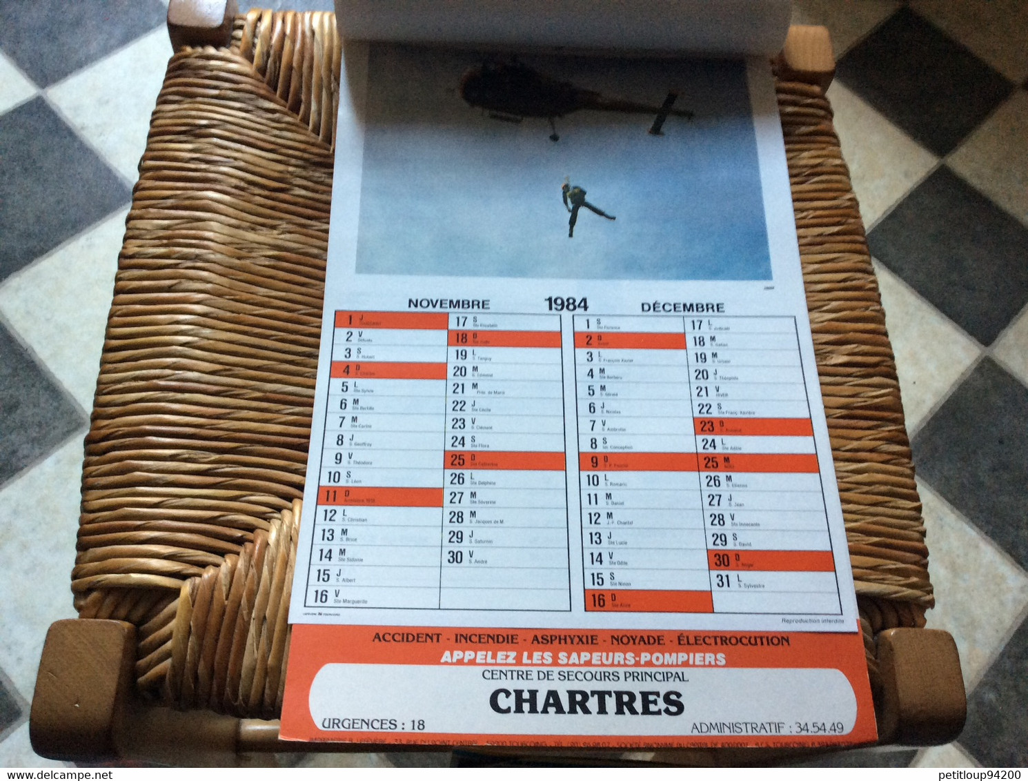 CALENDRIER-ALMANACH  Sapeurs-Pompiers  GRAND FORMAT  Ville de CHARTRES  Année 1984