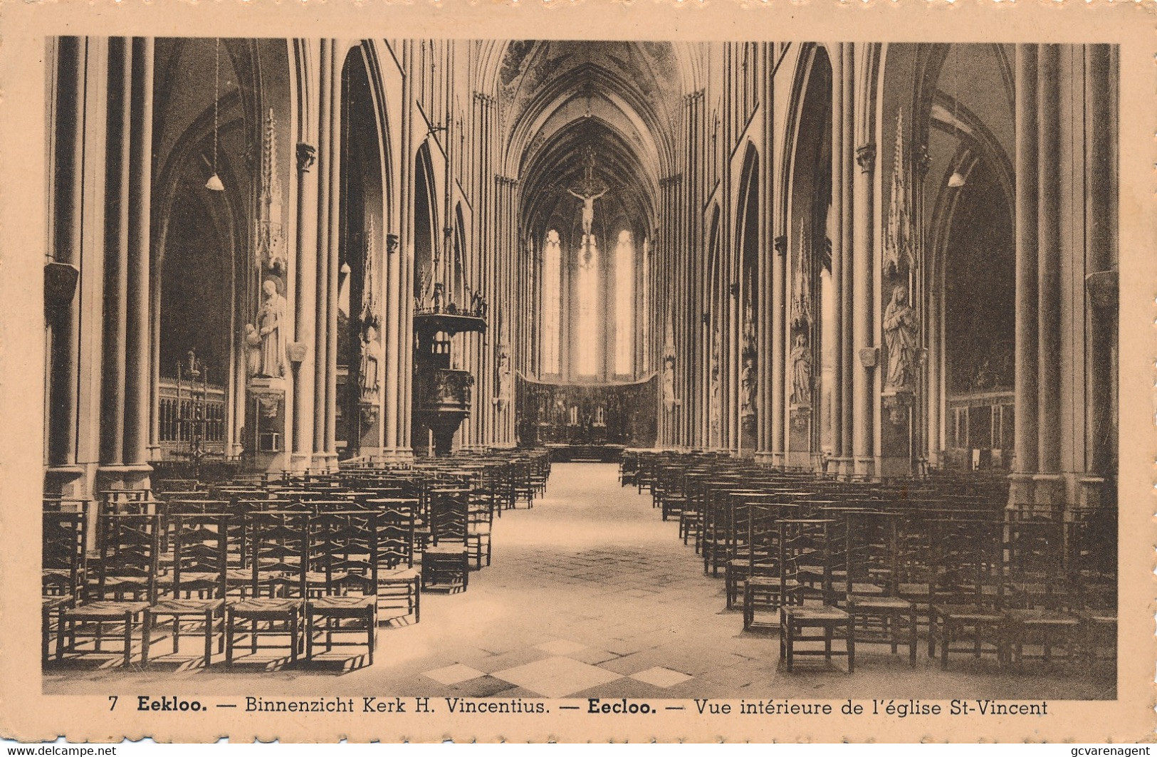 EEKLO  == BINNENZICHT KERK H.VINCENTIUS           2 SCANS - Eeklo