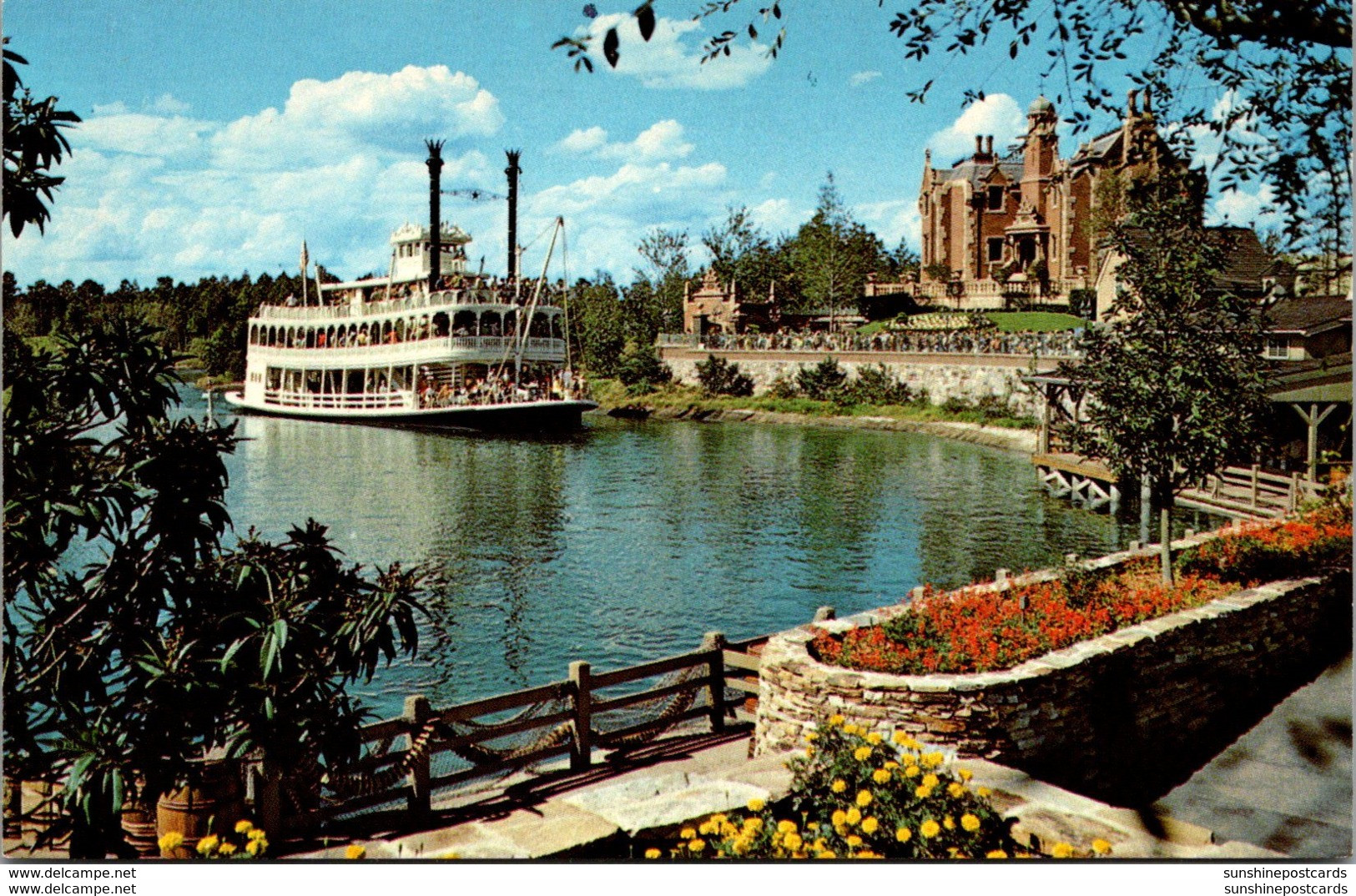 Florida Walt Disney World Sternwheeler Admiral Joe Fowler - Orlando