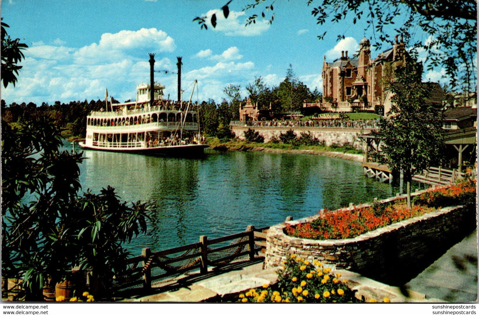 Florida Walt Disney World Sternwheeler Admiral Joe Fowler - Orlando