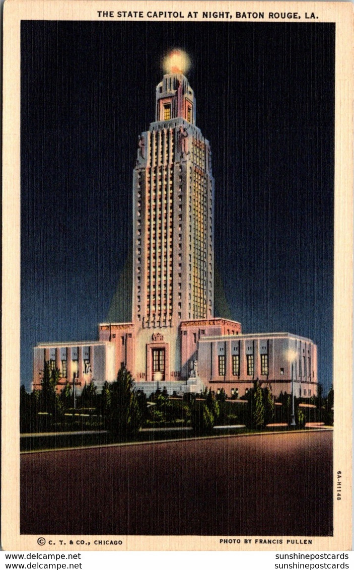 Louisiana Baton Rouge State Capitol Building At Night Curteich - Baton Rouge
