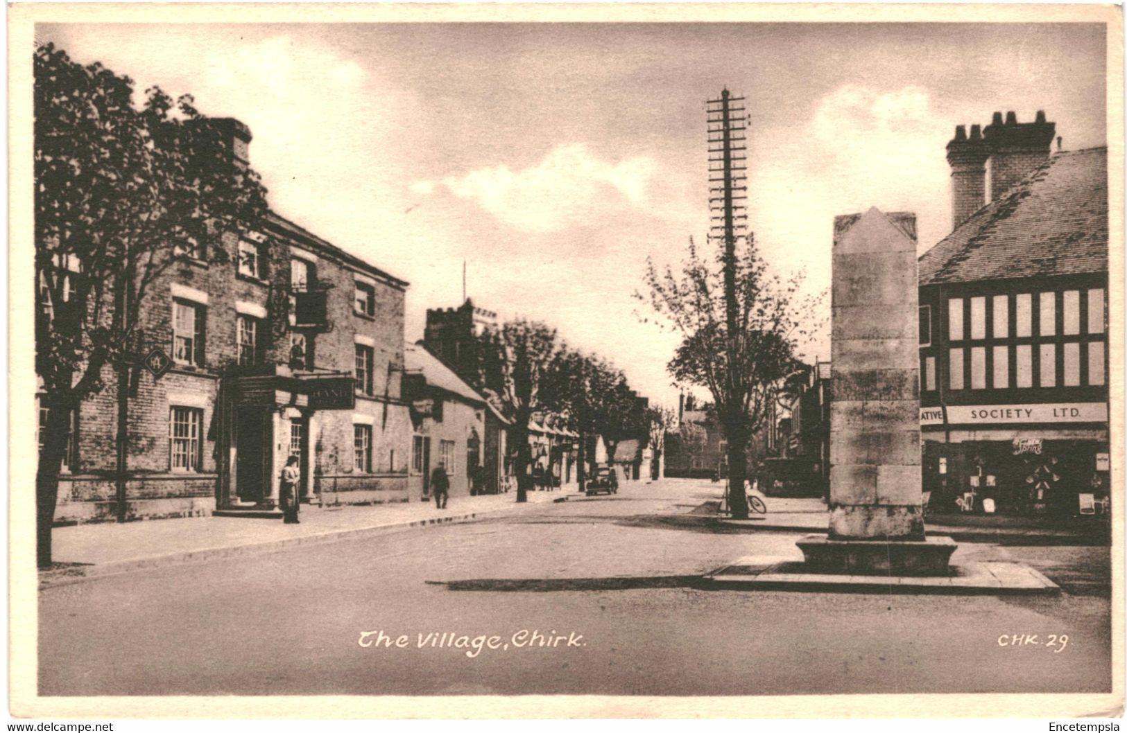 CPA-Carte Postale   Royaume Uni- Chirk The Village 1948 VM50245 - Denbighshire