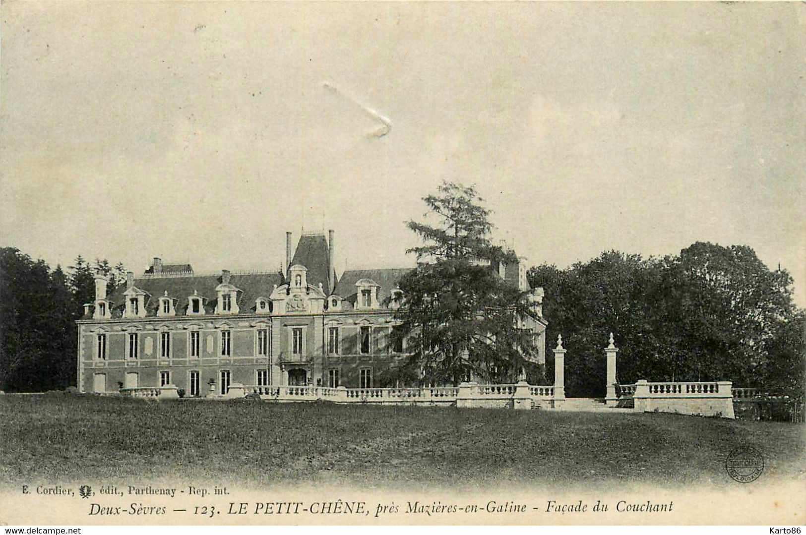 Mazières En Gâtine * Château Le Petit Chêne * Façade Du Couchant - Mazieres En Gatine