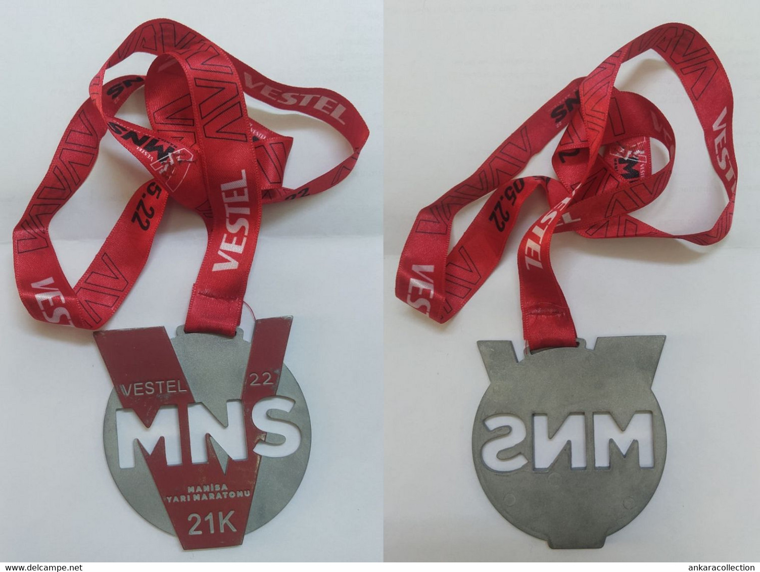 AC  - INTERNATIONAL VESTEL 2022  MANISA HALF MARATHON 21 K 15 MAY 2022 MEDALLION - Athlétisme