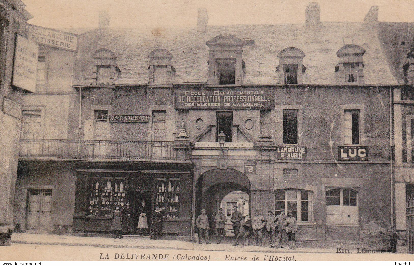 CPA La Delivrande, Entree De L`Hopital Militaire - La Delivrande