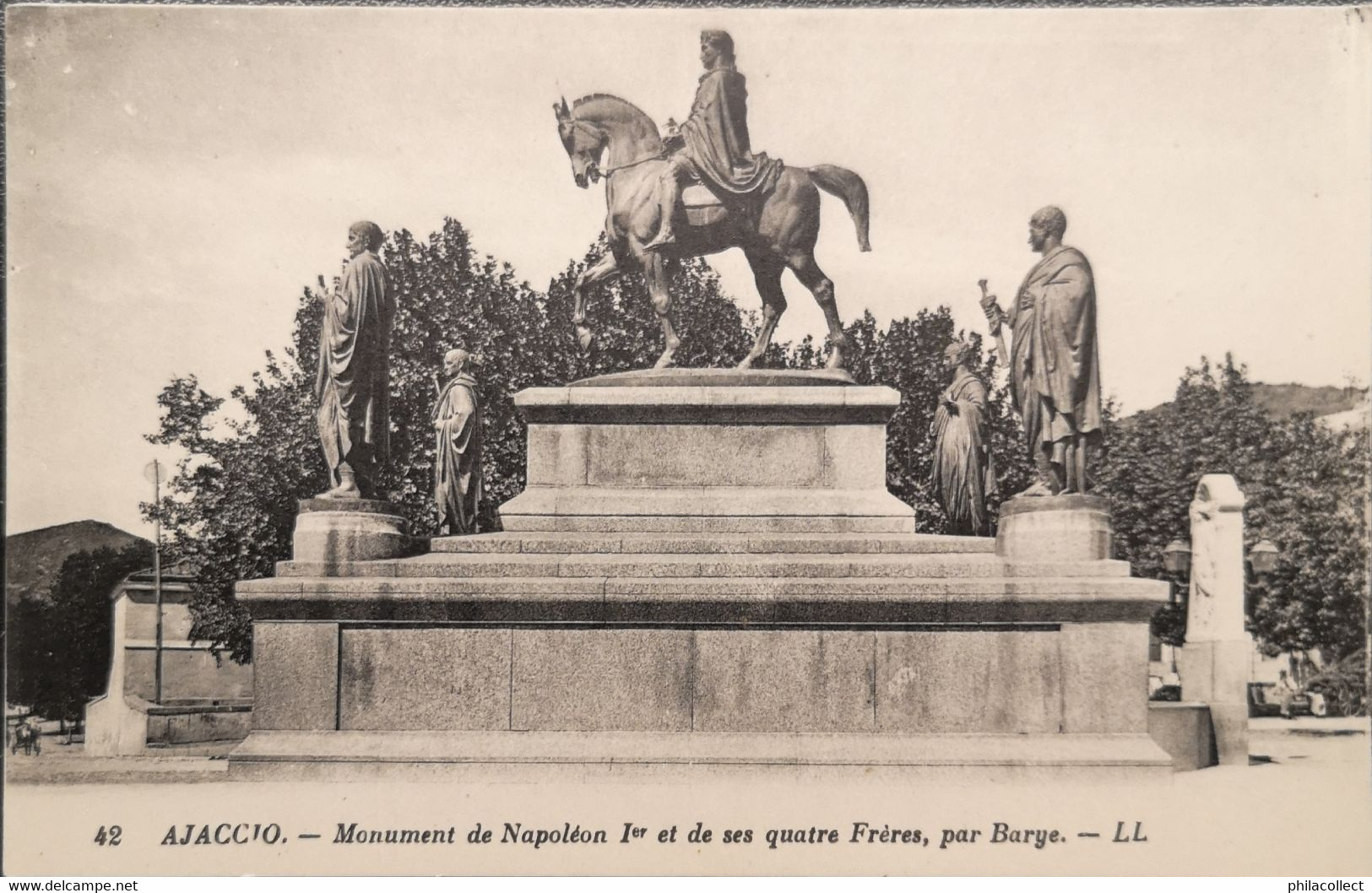 Corse  -  Ajaccio  // Monument Napoleon Ier Ed. Levy Et Neurdein No. 42 - Ajaccio