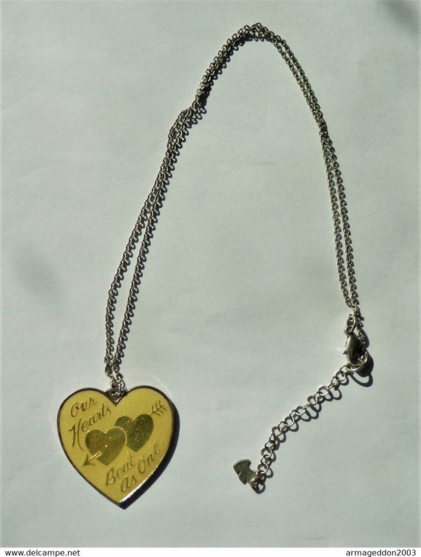 COLLIER AGATHA CHAINE AGATHA + PENDENTIF AGATHA SIGNES Heart Beats As One - Hangers