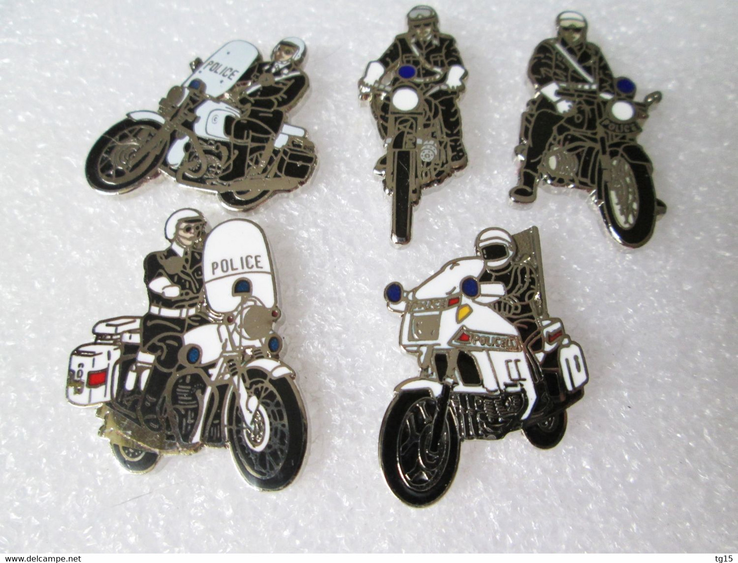 PIN'S    LOT 5 MOTO BMW POLICE  Email Grand Feu - Andere & Zonder Classificatie