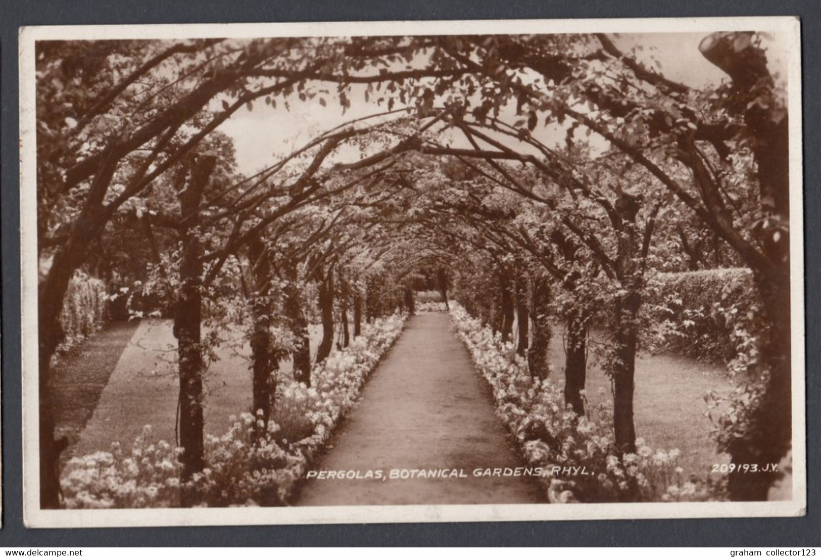 Vintage Postcard Postale Carte Postkarte Pergolas Botanical Gardens Rhyl Denbighshire Posted With KGVI Stamps - Denbighshire