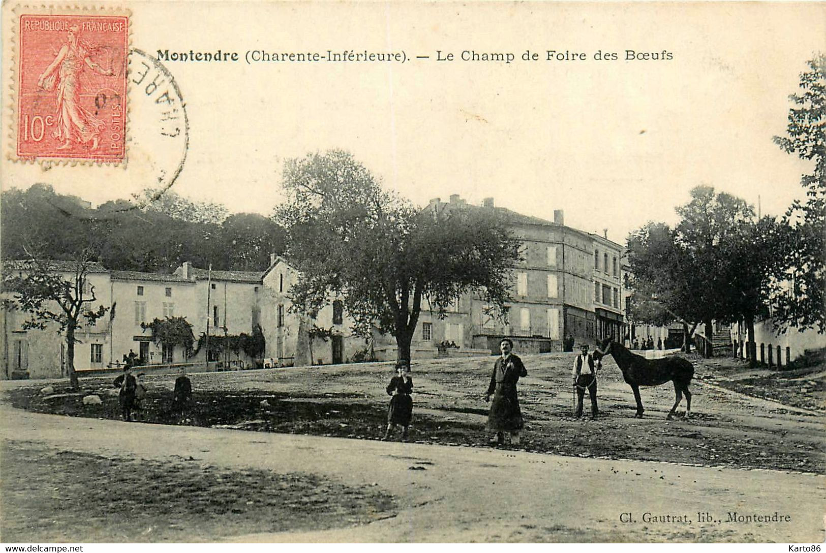 Montendre * Le Champ De Foire Des Boeufs * Villageois - Montendre