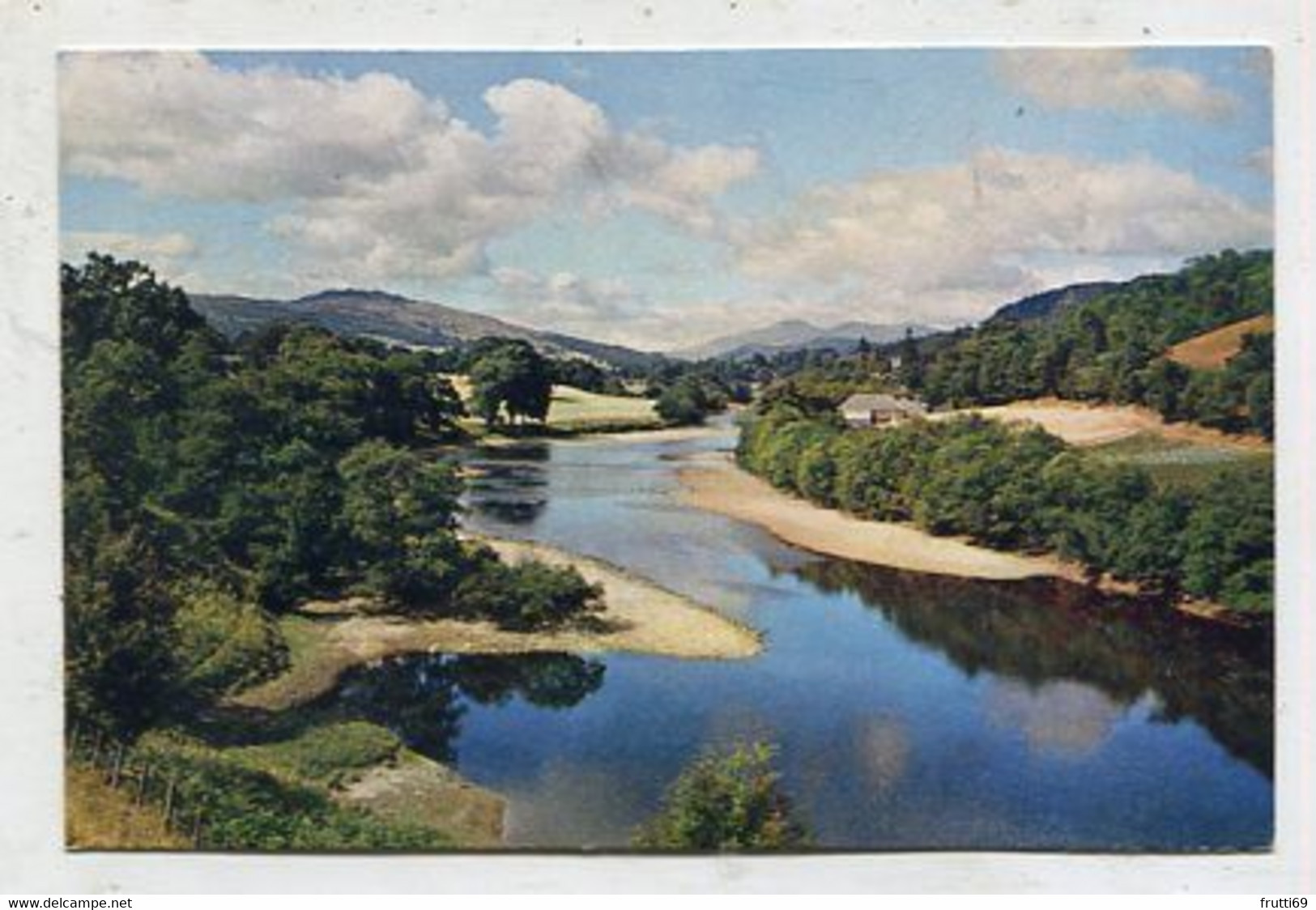 AK 057817 SCOTLAND - The River Tay - Perthshire