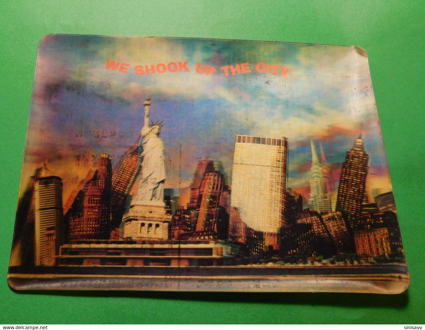 3D Postcard - "We Shook Up The City" - New York -  / Stereo / - Stereoscopiche - Tridimensionale 16X12cm - Cartes Stéréoscopiques