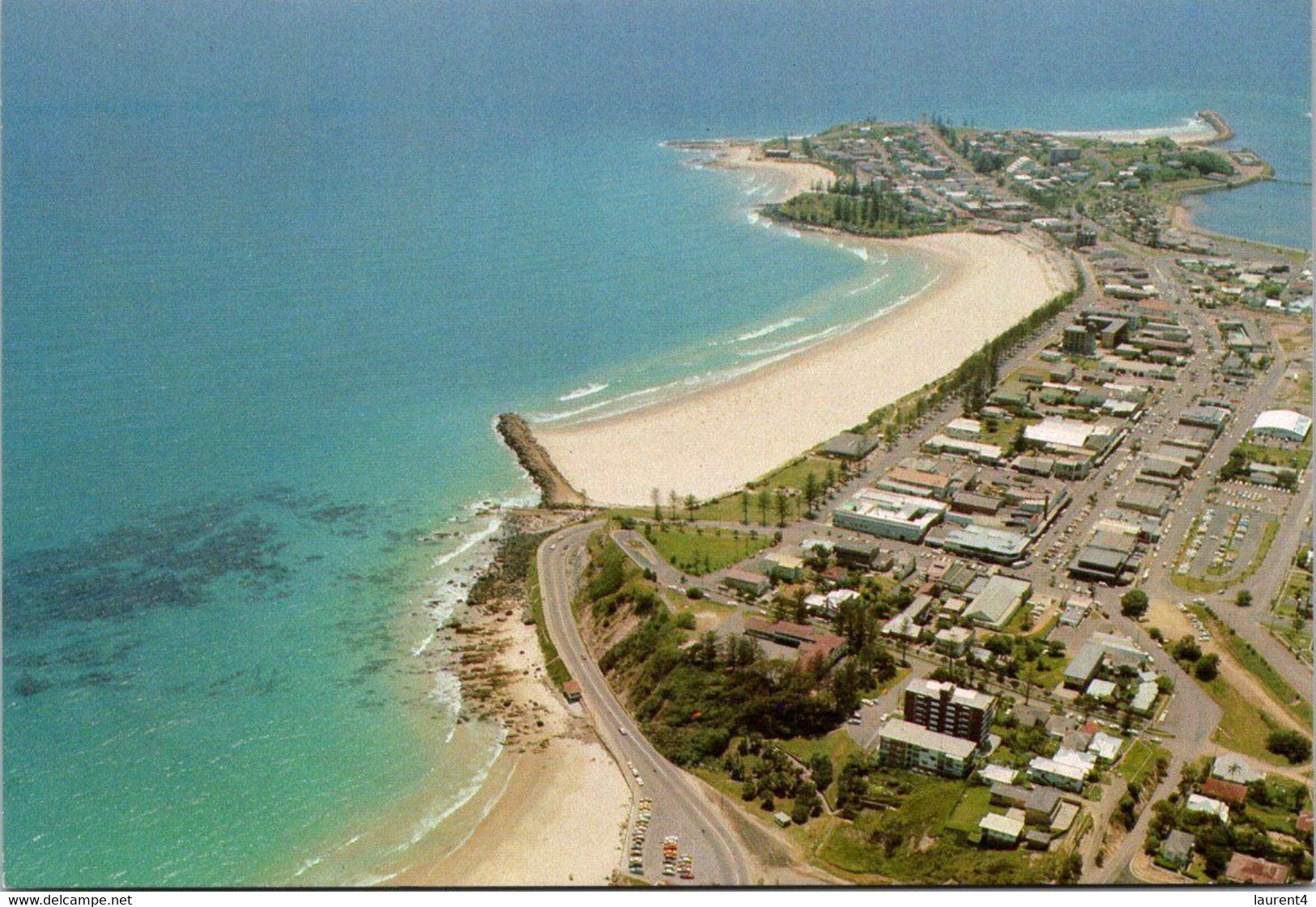 (5 H 51) Australia Post Pre-Paid 18 Cent Postcards - 2 Postcards - Queensland - Coolangatta - Gold Coast
