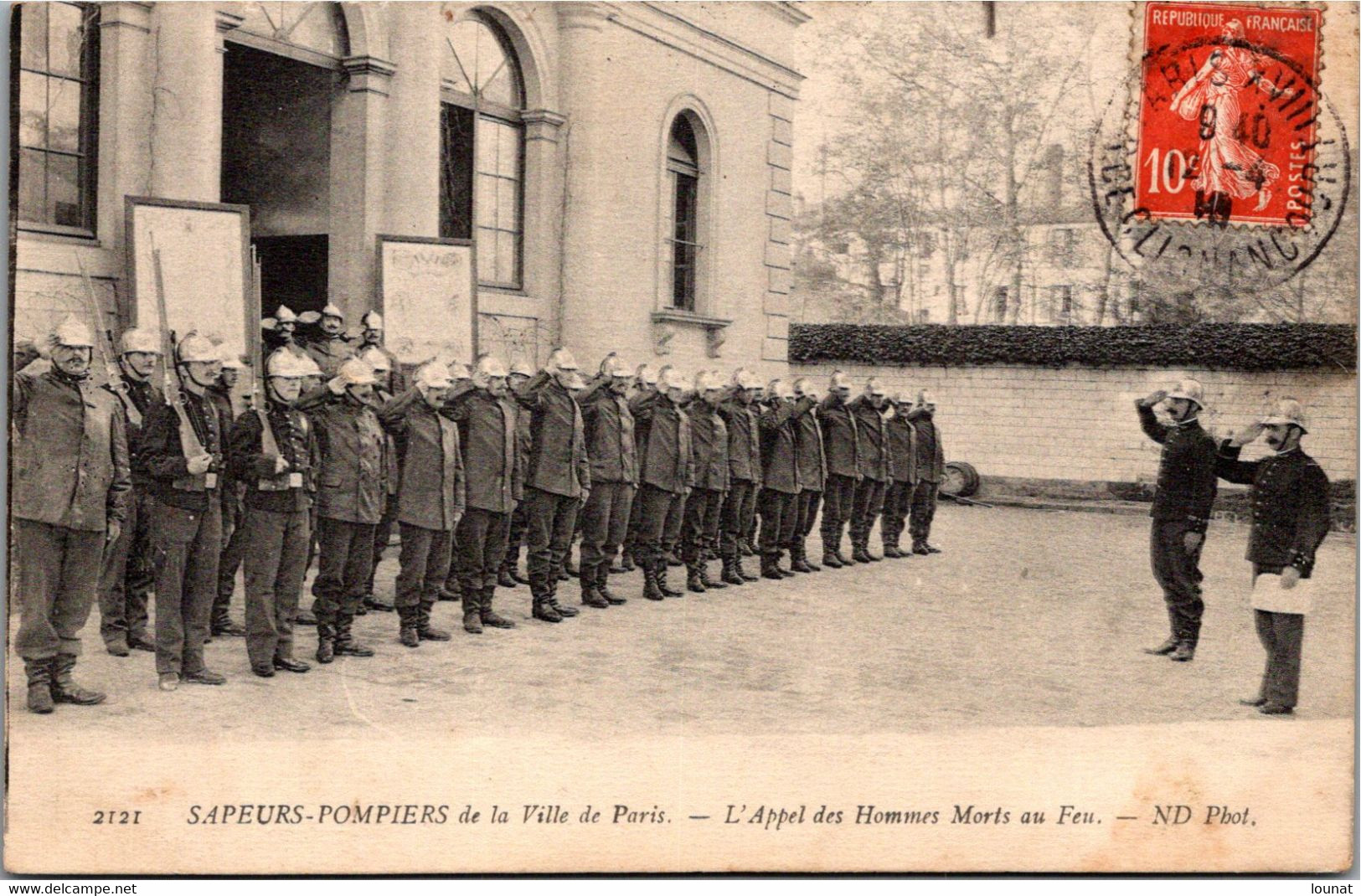 Métier Sapeurs Pompiers De La Ville De Paris - L'Appel Des Hommes Morts Au Feu (pli Coin Gauche) - Bombero