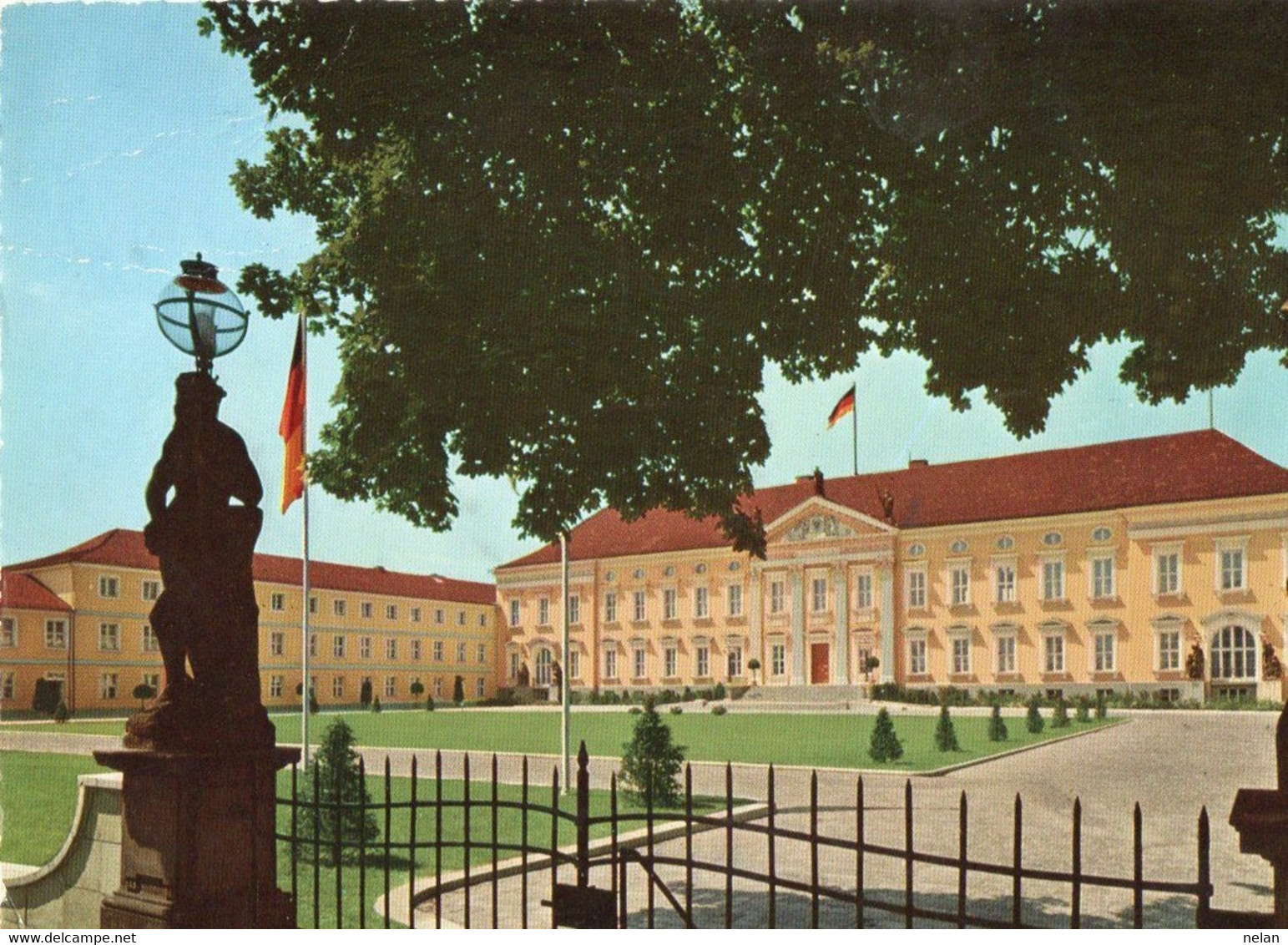 BERLIN - SCHLOSS BELLEVUE - F.G - Mitte