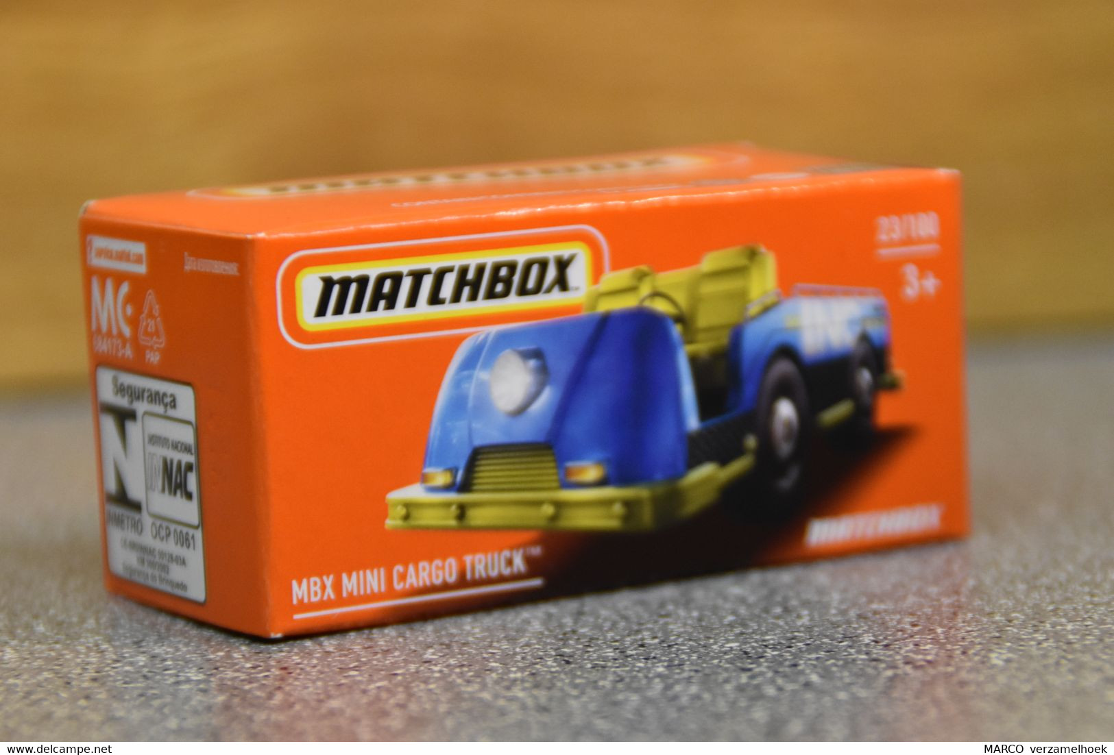 Mattel - Matchbox 23/100 MBX Mini Cargo Truck - Matchbox (Mattel)