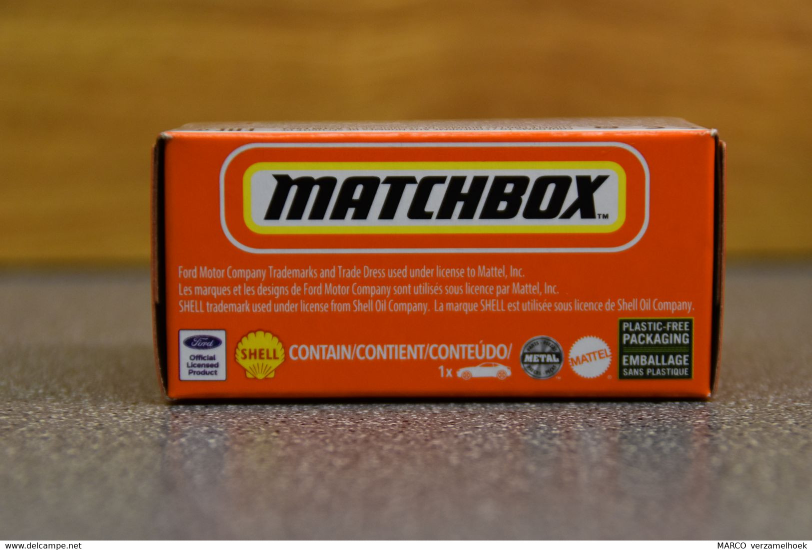 Mattel - Matchbox 63/100 Ford C900 SHELL - Matchbox (Mattel)