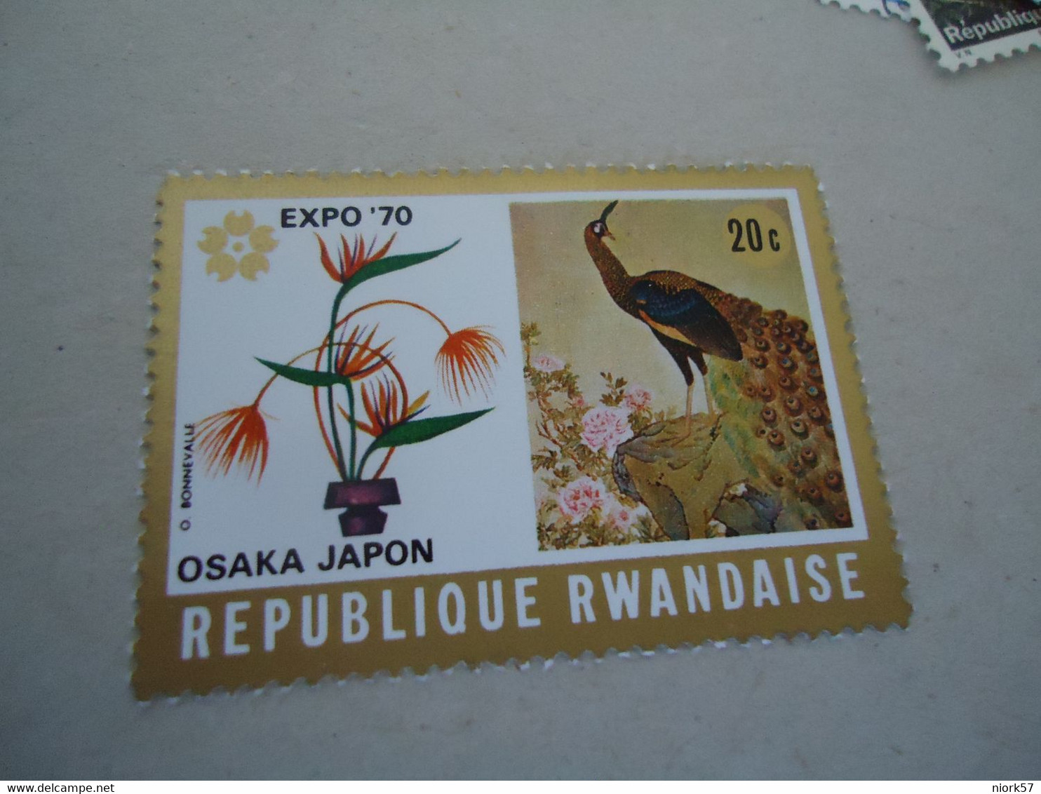 RWANDA MNH  USED STAMPS BIRD  BIRDS - Pavos Reales