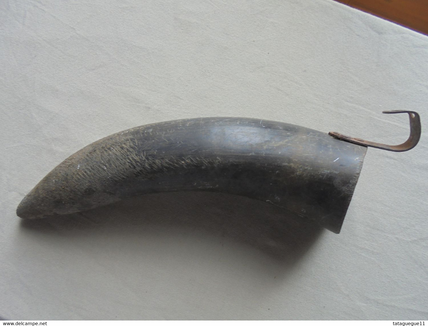 Ancien - Porte outils en corne de bovin fabrication artisanale