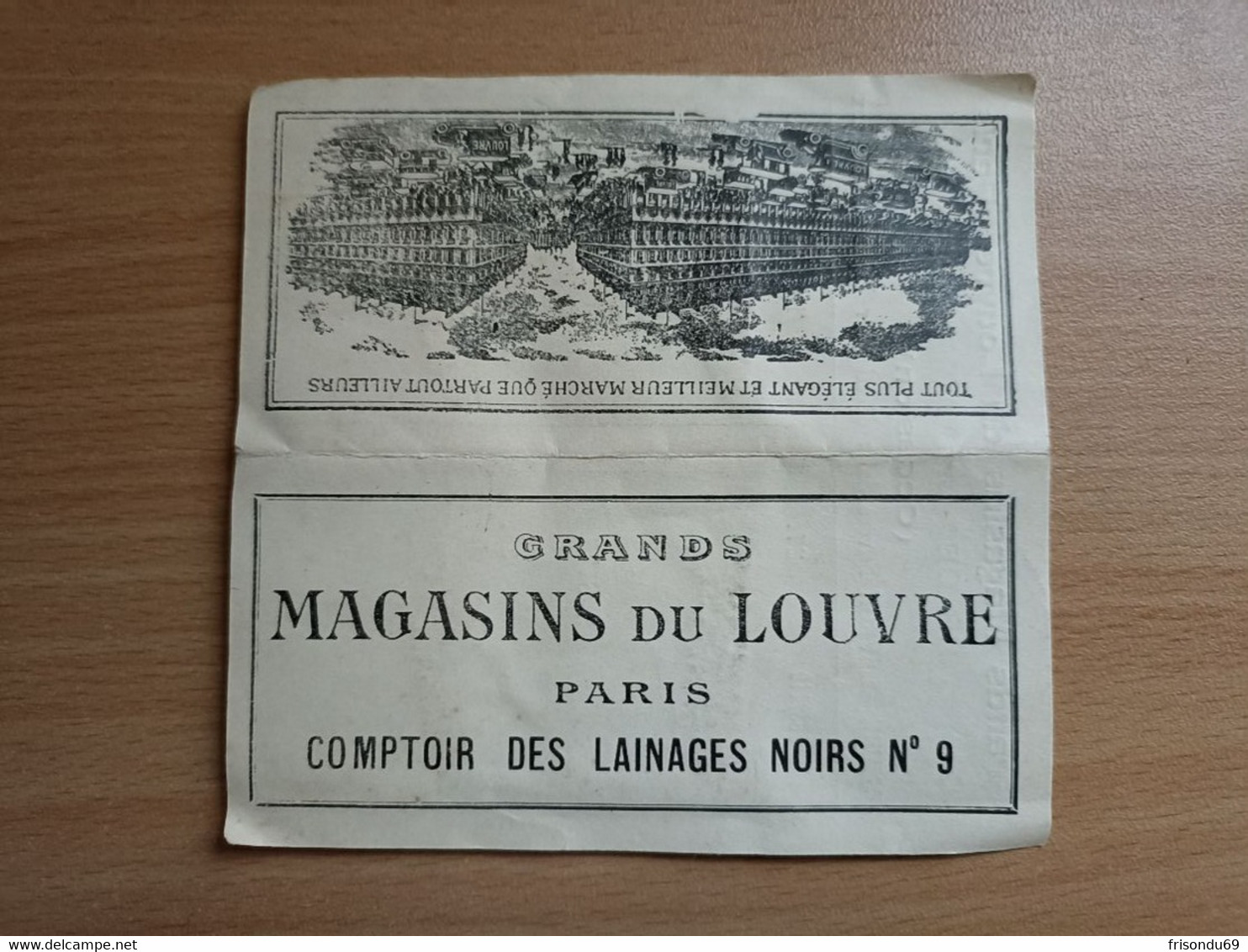 Échantillon Tissus Grands Magasins Du Louvre Paris Mode - Dentelles Et Tissus