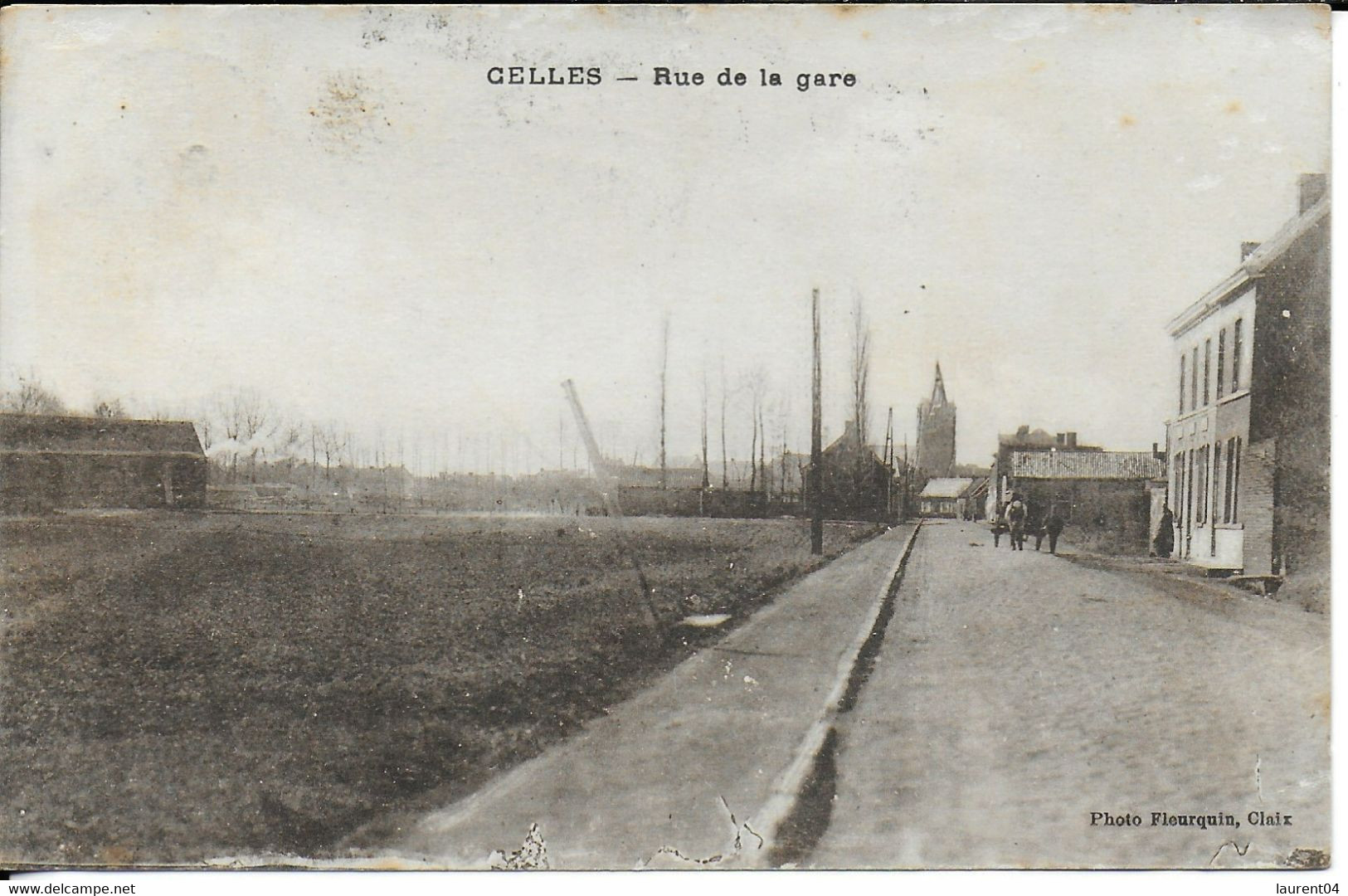 CELLES.  RUE DE LA GARE. ANIMATION. - Celles