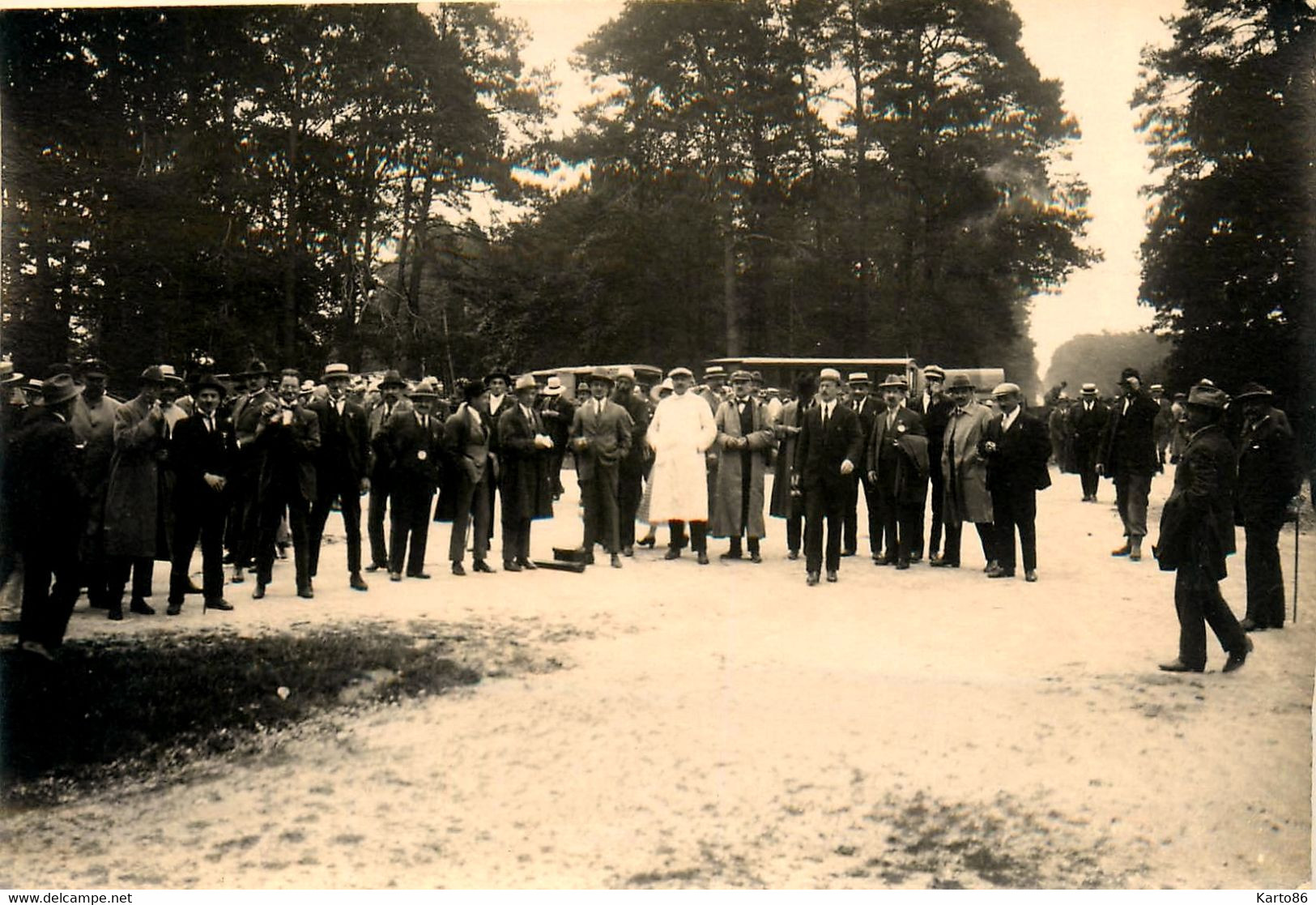 Le Gâvre * Carte Photo * Arriéve à La Forêt , Le Rond Point  , Tout Le Monde Se Prépare Pour La Chasse à Courre - Le Gavre