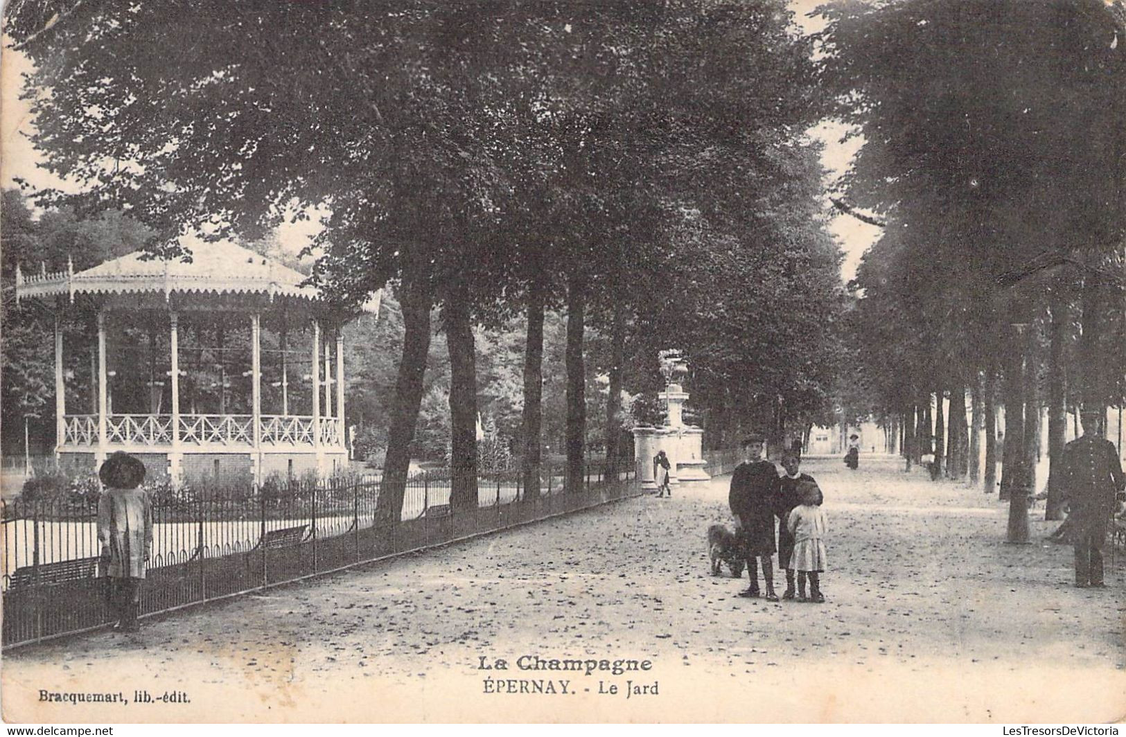 CPA La Champagne - Epernay Le Jard - Kiosque - Animé - Epernay