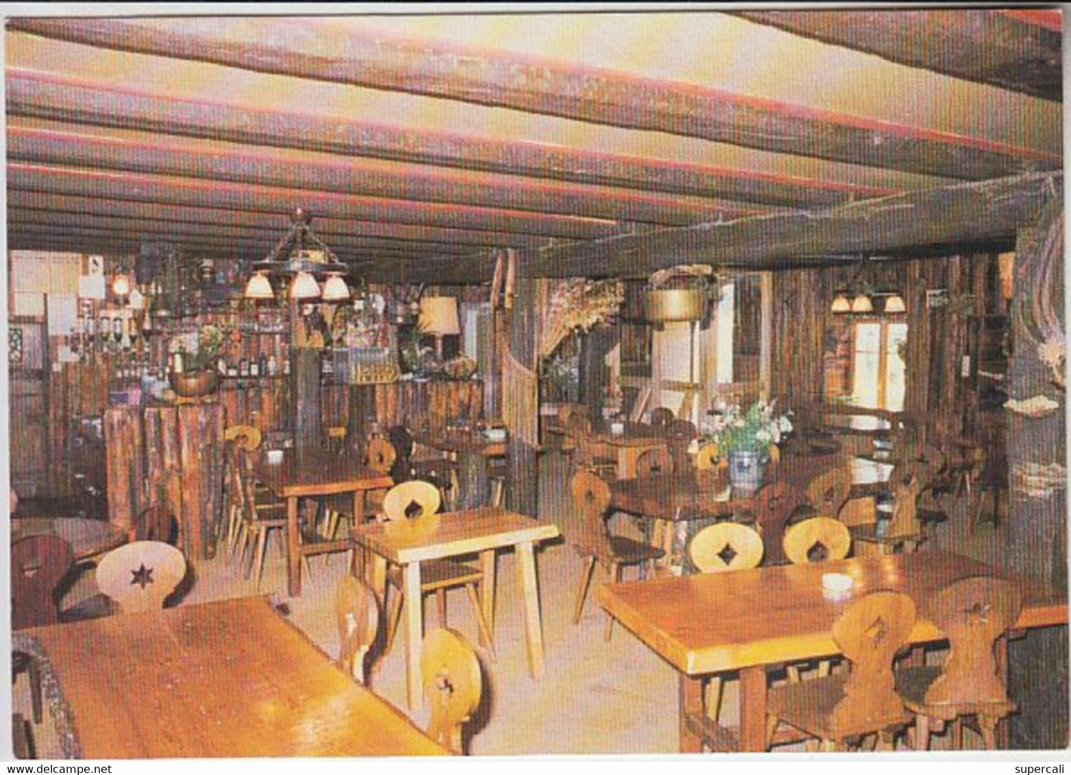 RT28.977 HAUT-RHIN. LAPOUTROIE.FERME-AUBERGE "KEBESPRE "GITE RURAL. LAMPE. LUSTRE. CHAISES.TABLES. CHAUDRONS. - Lapoutroie