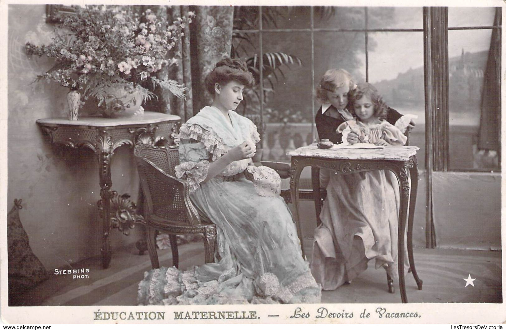 CPA Education Maternelle - Les Devoirs De Vacances - Schools