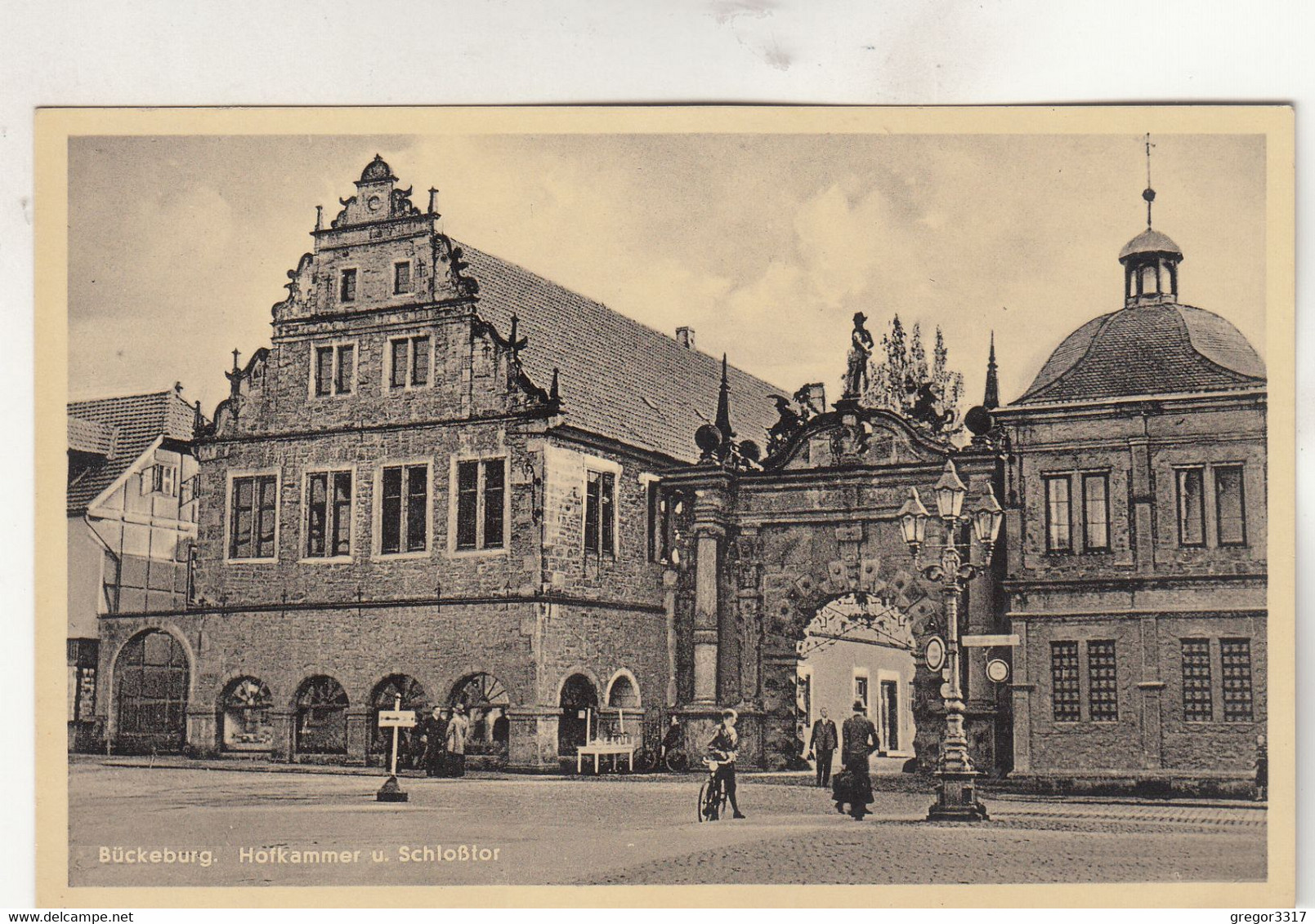 B2694) BÜCKEBURG - Hofkammer U. Schloßtor ALT !! Fahrrad Usw. - Bueckeburg