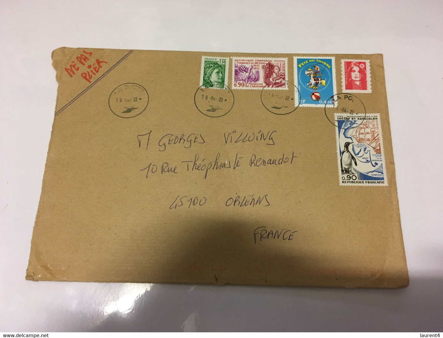(1 G 4) 2 Large Letters Posted From FRANCE To Australia During COVID-19 Crisis (with 7+5 Stamps) 26 X 17 Cm - Lettres & Documents