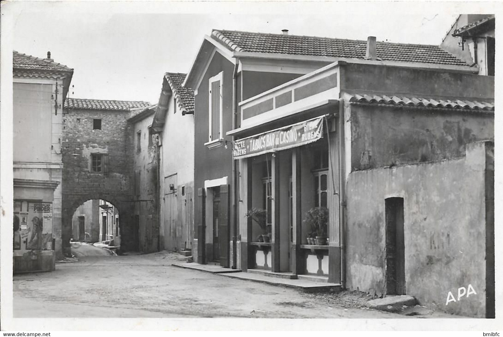 Carte-photo - CAUMONT - " Vaucluse " Porte De Cavaillon - Caumont Sur Durance