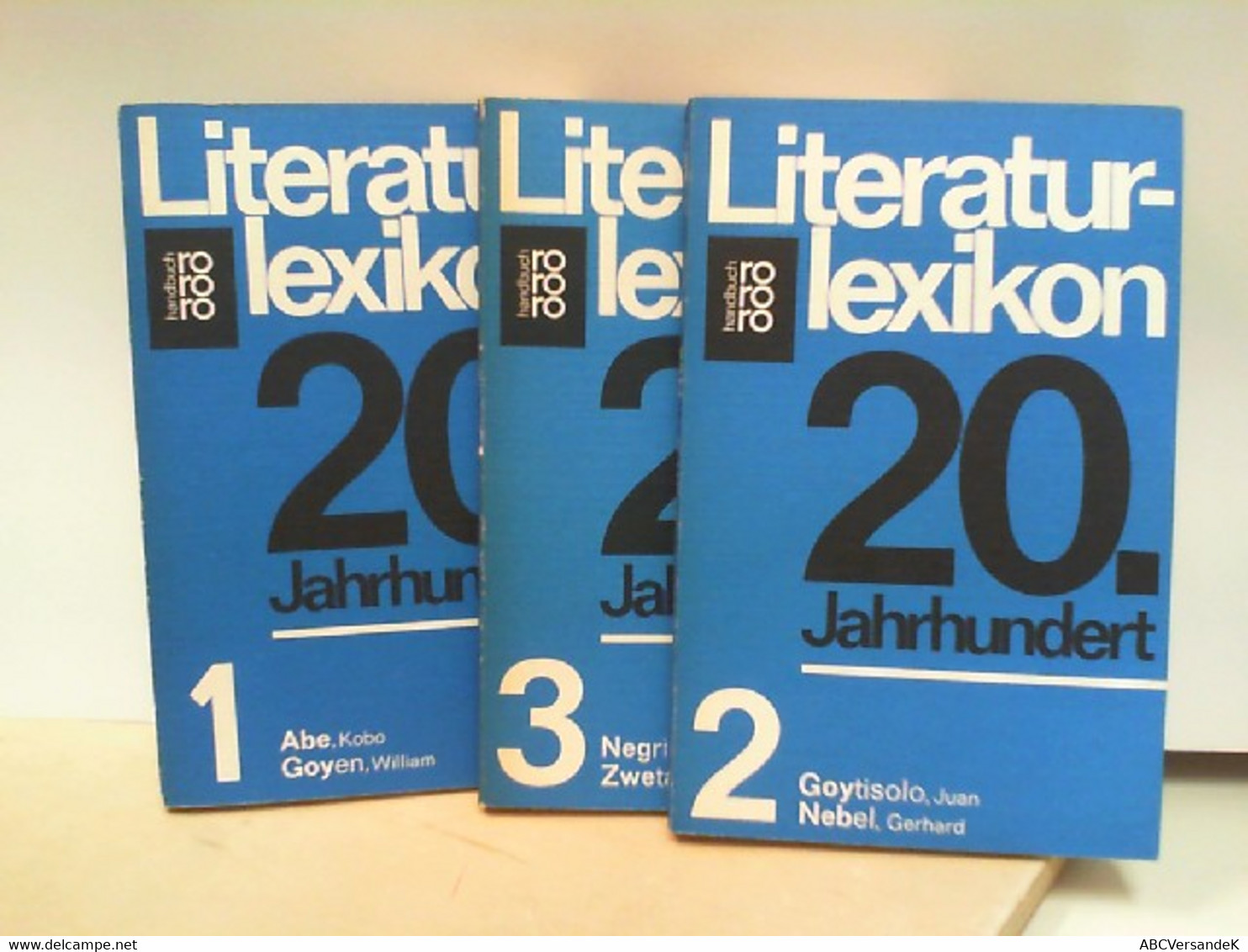 Literaturlexikon 20. [zwanzigstes] Jahrhundert; 3 Bände Rororo ; 6161. Rororo-handbuch. - Lexika