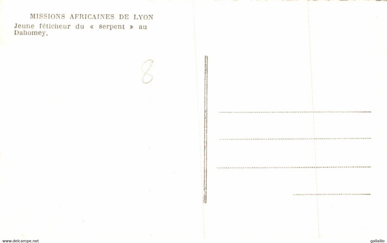 JEUNE FETICHEUR DU SERPENT AU DAHOMEY - Dahomey