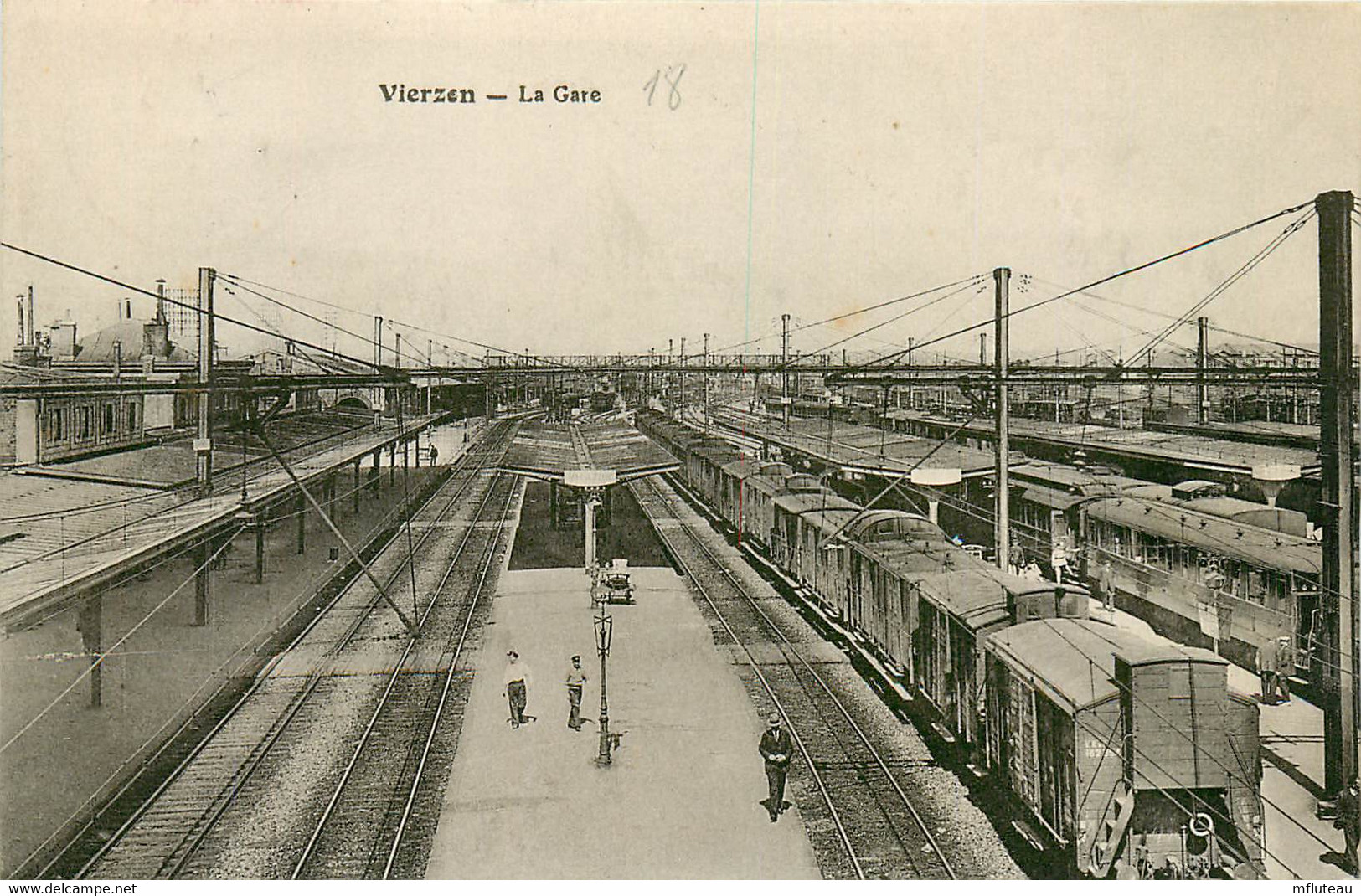 18* VIERZON   La Gare    RL22,0748 - Vierzon