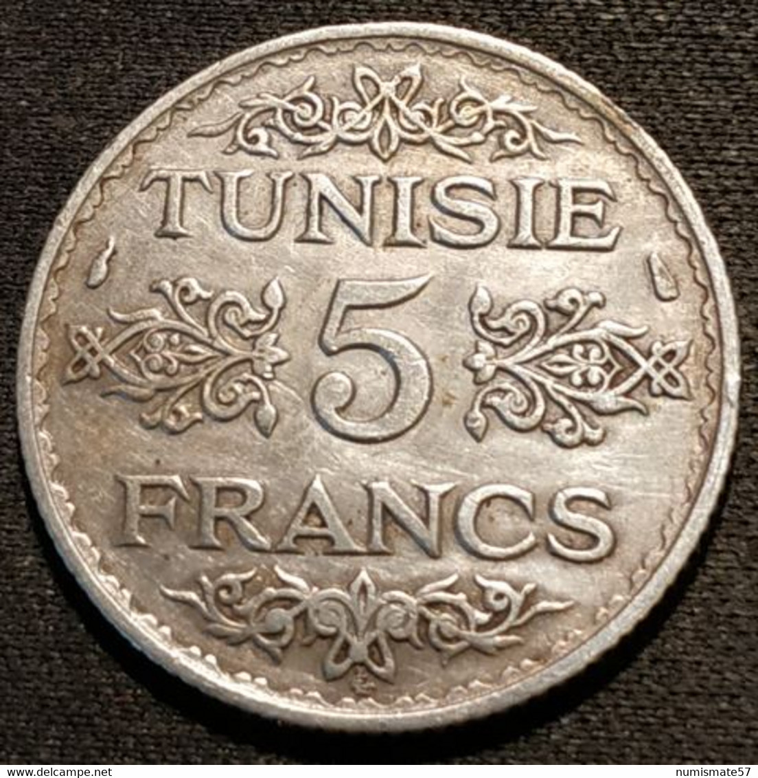 TUNISIE - TUNISIA - 5 FRANCS 1935 ( 1353 ) - Argent - Silver - Ahmad Pasha - Protectorat Français - KM 261 - Túnez