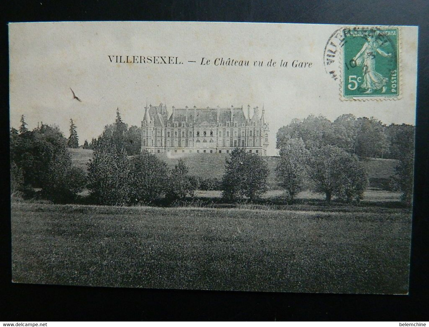 VILLERSEXEL                                  LE CHATEAU VU DE LA GARE - Villersexel