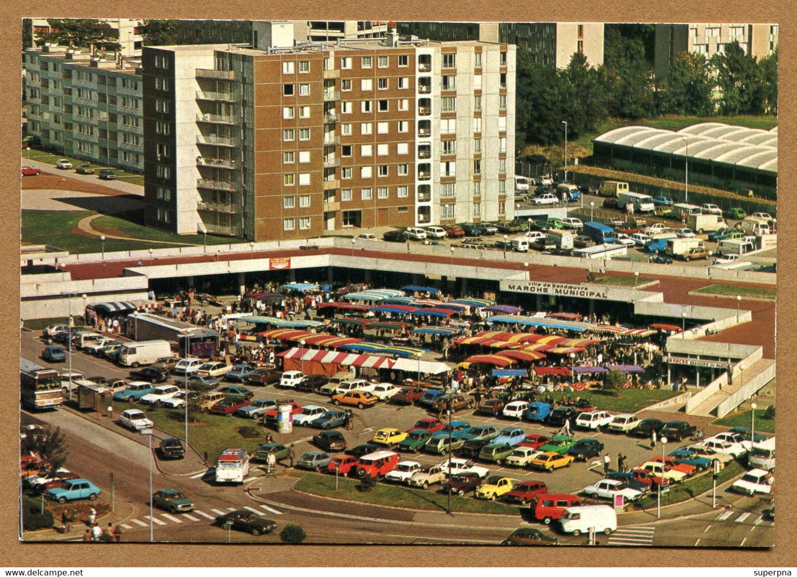 VANDOEUVRE-LES-NANCY  (54) : " LE MARCHE MUNICIPALE " - Vandoeuvre Les Nancy