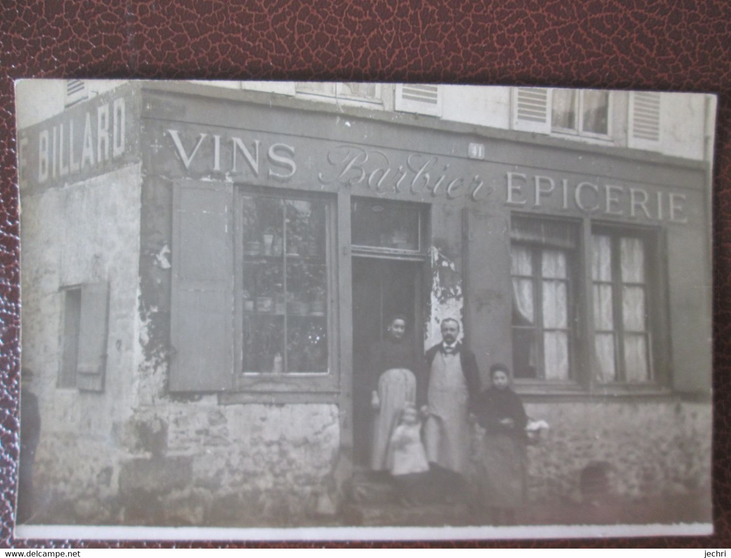 Carte Photo D Un Commerce ,  Vins Epicerie Barbier  , Village Ou Petite Ville - Cafés
