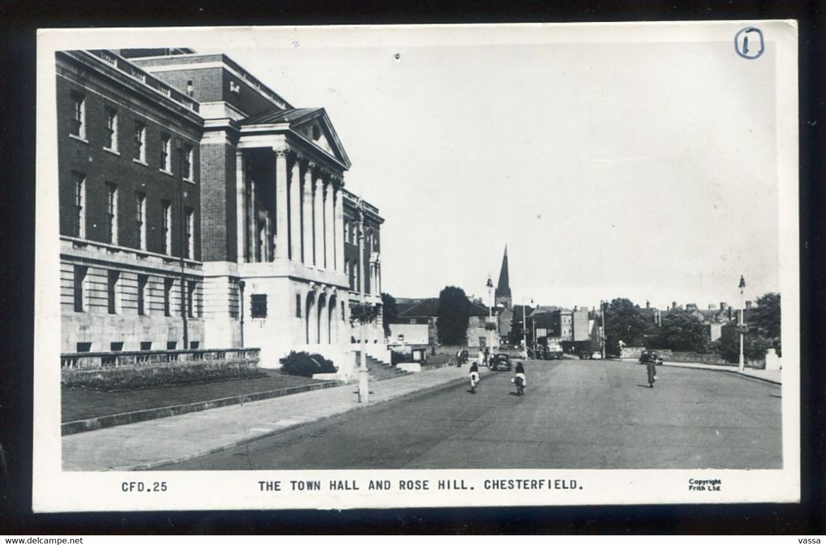 CHESTERFIELD - The Town Hall And Rose Hill. - Derbyshire