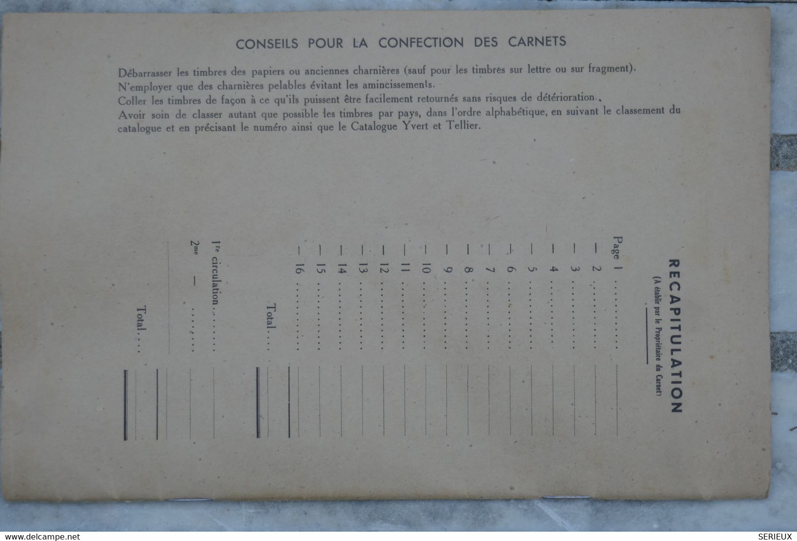 600  FRANCE BEAU CARNET AMICALE DE SAINTES   1930   A VOIR . VIDE .NEUF .PAS MAL DE PAGES ... PAS COURANT - Andere & Zonder Classificatie