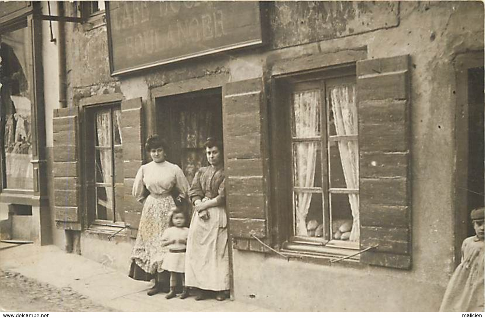 Thèmes Div.-ref-LL54-commerce -carte Photo Non Située -devanture Magasin -café - Boulanger -boulangerie - - Magasins