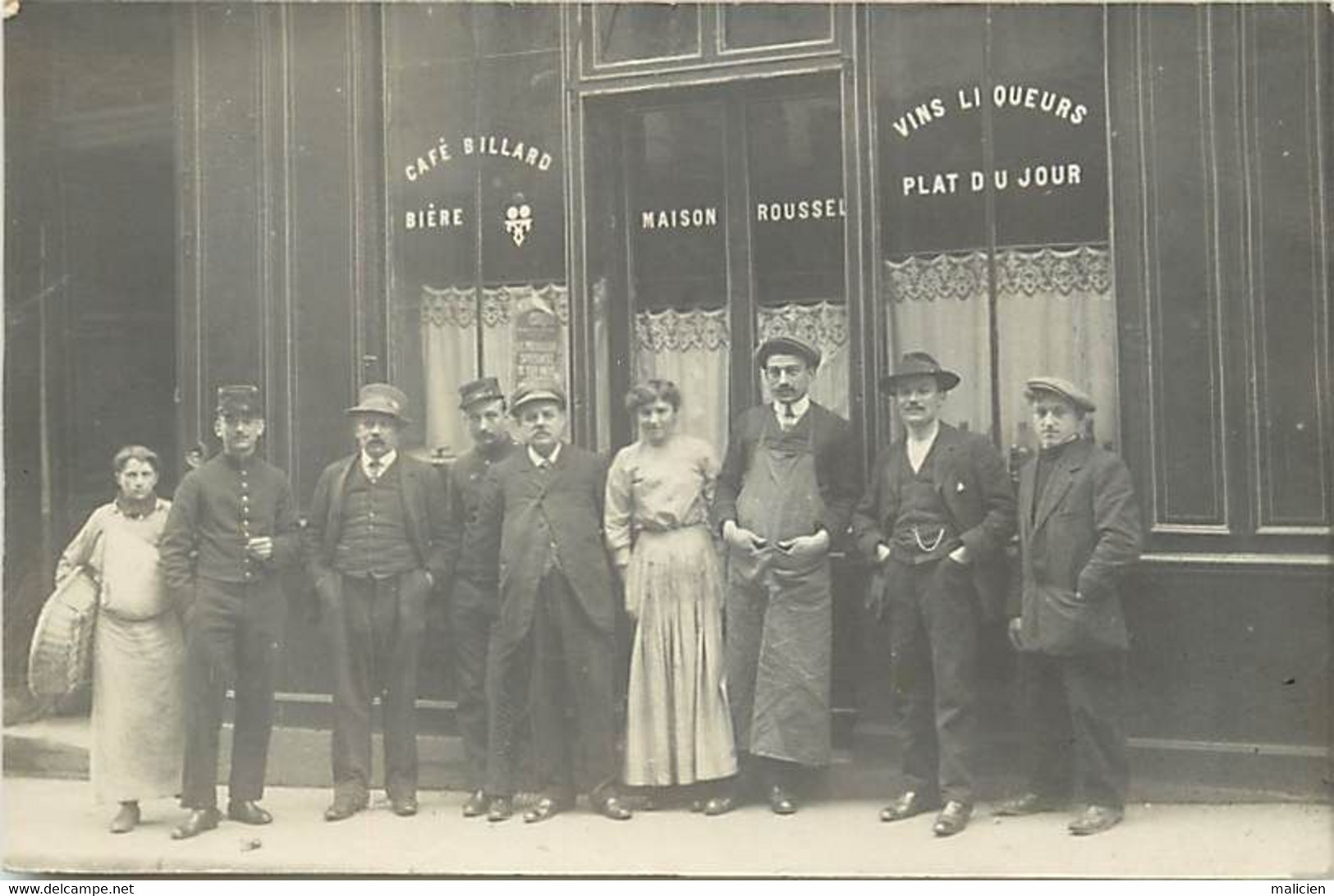 Thèmes Div.-ref-LL53-commerce -carte Photo - Paris  -devanture Cafe Billard - Maison Roussel -vins Liqueurs - - Cafés