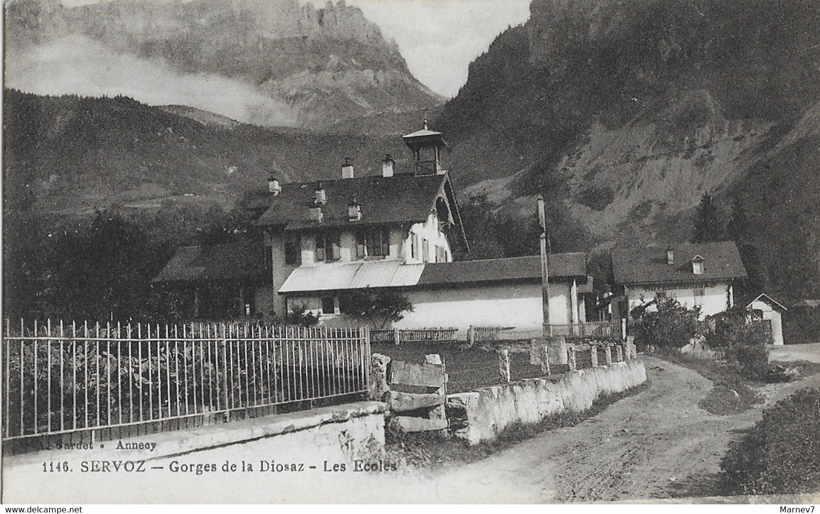 74 Hte Haute Savoie - CPA - SERVOZ - Gorges De La Diosaz - Les Ecoles - - Altri & Non Classificati