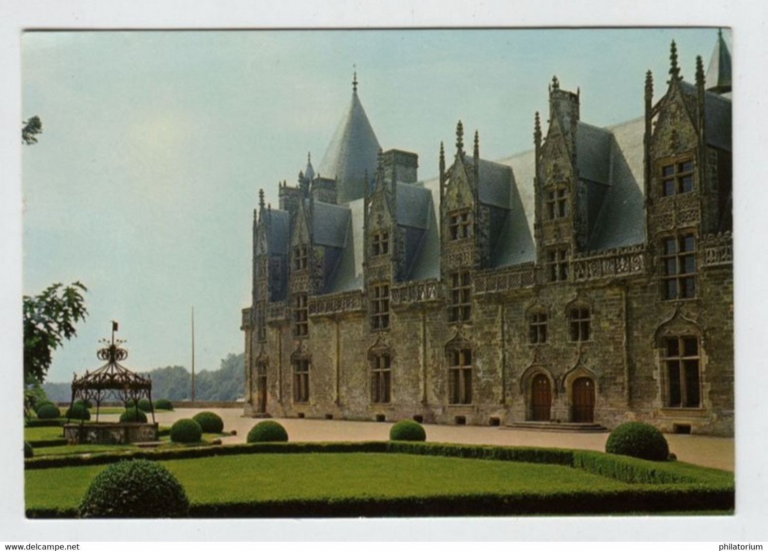 56  JOSSELIN  Le Château Façade Donnant Sur La Cour D'Honneur - Josselin