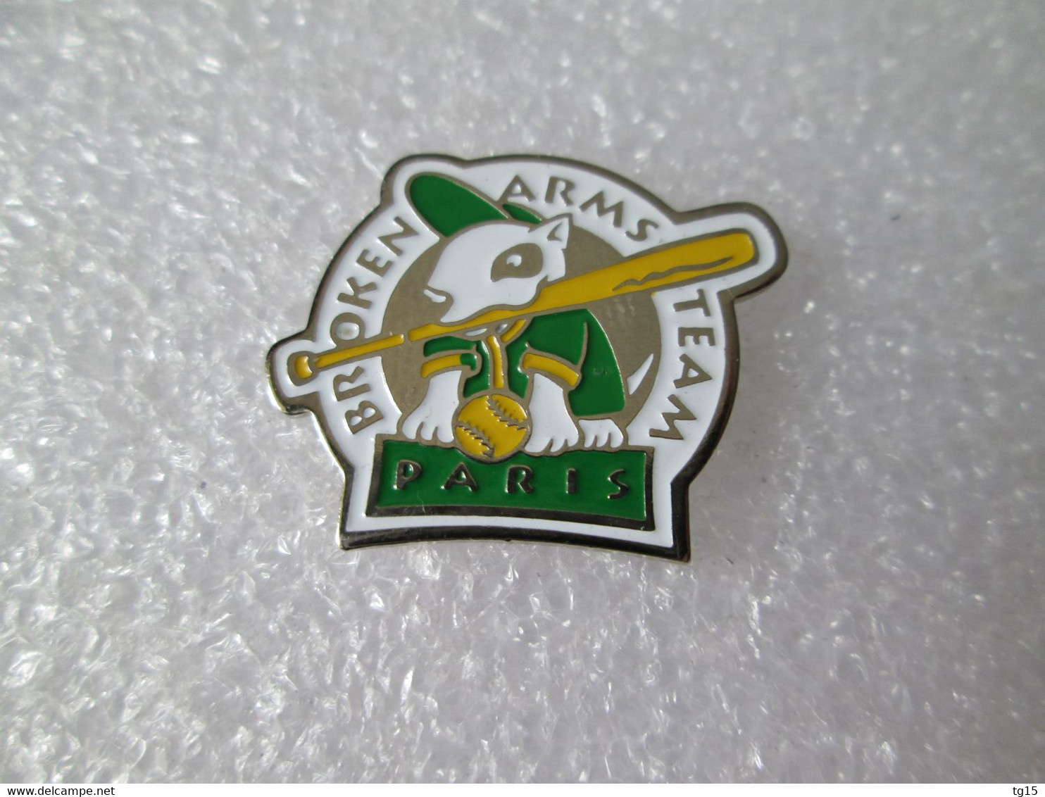 PIN'S   BASEBALL   BROKEN ARMS TEAM PARIS - Baseball