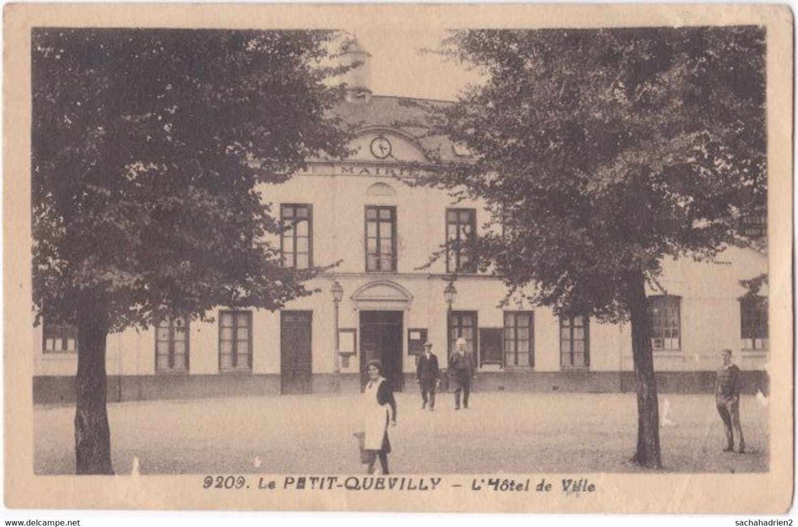 76. LE PETIT-QUEVILLY. L'Hôtel De Ville. 9209 - Le Petit-Quevilly